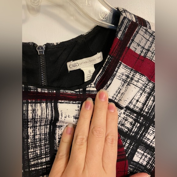 FLATTERING CATO BODYCON RED/BLACK/WHITE TARTAN/BRUSHSTROKE BEAUTY - Picture 4 of 4